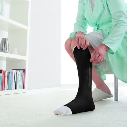JOBST® UlcerCARE Hosiery Kit